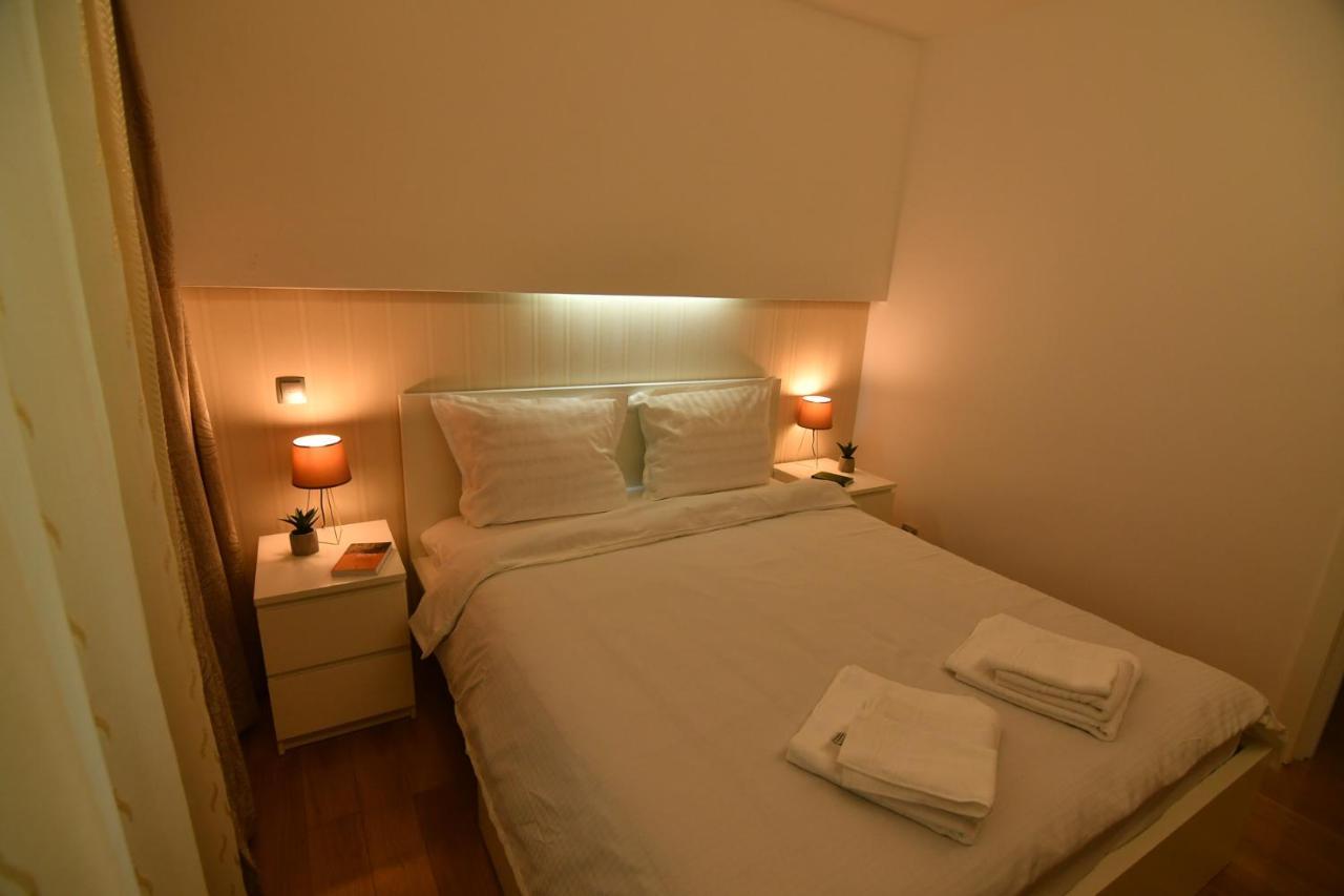 Parliament Square Elite Escapes Apartman Bukarest Kültér fotó
